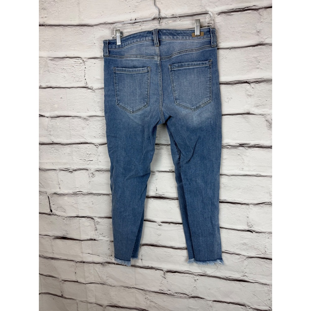 Liverpool Los Angeles Womens Frayed Hem Cropped Jeans Medium Wash Blue Size 8/29 - Picture 5 of 9